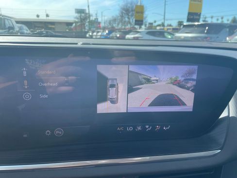 Used 2024 Buick Envision Preferred image 24