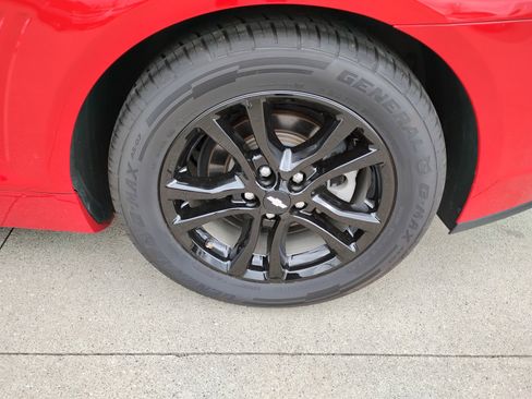 Used 2014 Chevrolet Camaro LS RWD image 18
