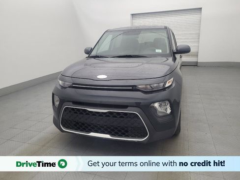 Used 2021 Kia Soul LX FWD image 1