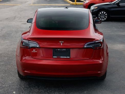 Used 2022 Tesla Model 3 Standard Range RWD image 12