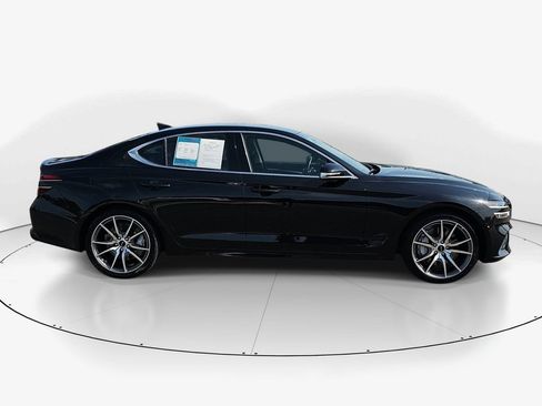 Used 2025 Genesis G70 2.5T AWD/4WD image 5