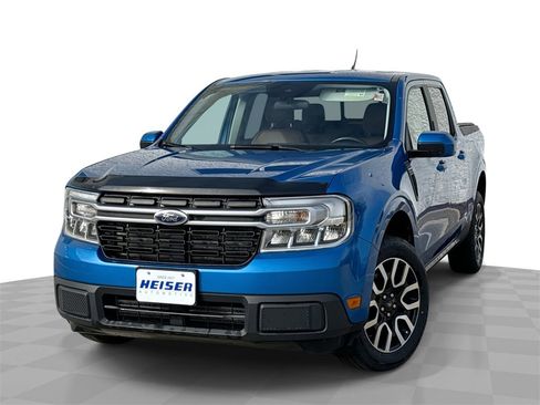 Used 2022 Ford Maverick Lariat image 1