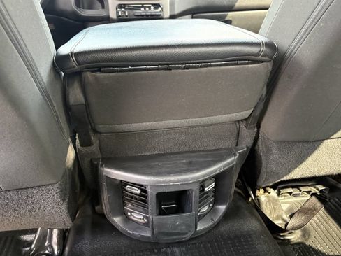 Used 2018 RAM 2500 Limited AWD/4WD image 25