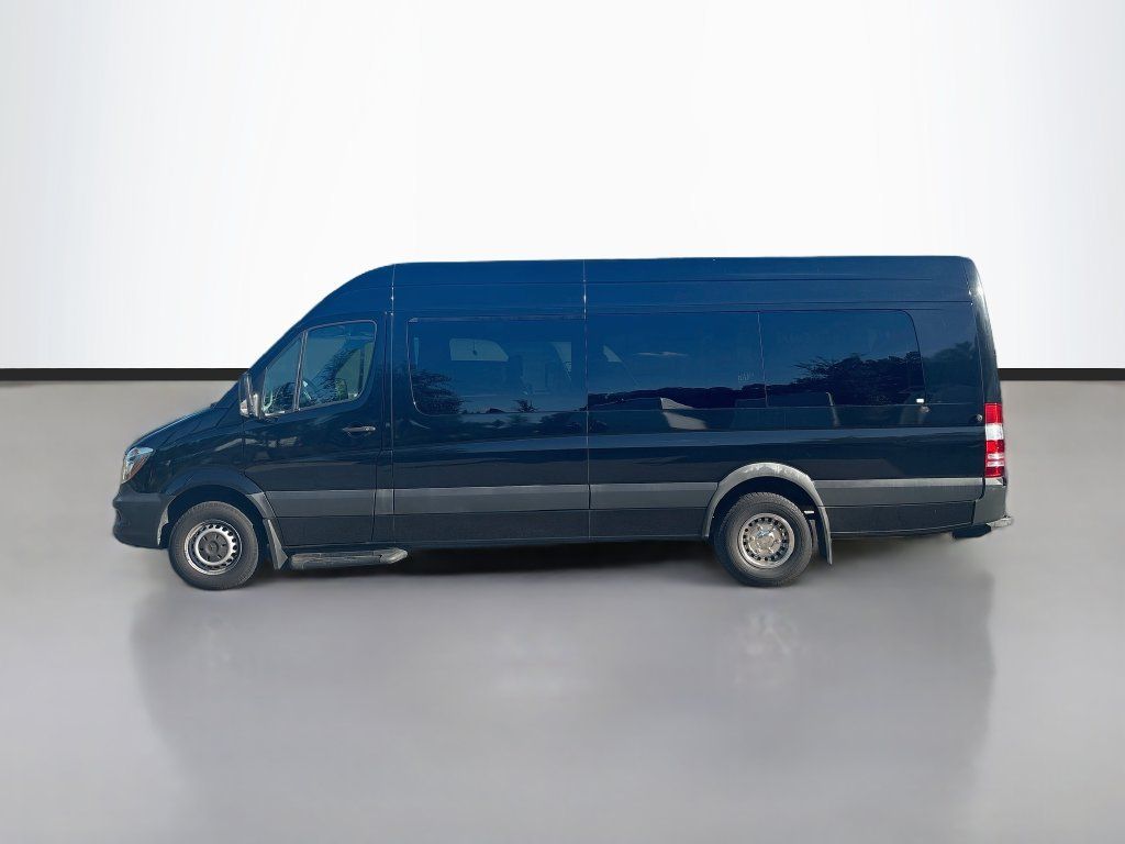 Used 2017 Mercedes-Benz Sprinter 3500 image 7