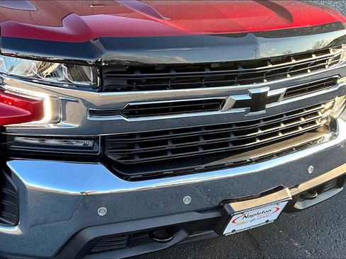 Used 2022 Chevrolet Silverado 1500 LT image 28