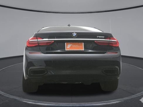 Used 2019 BMW 750i image 47