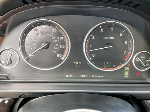 Used 2014 BMW 535i Sedan RWD image 23