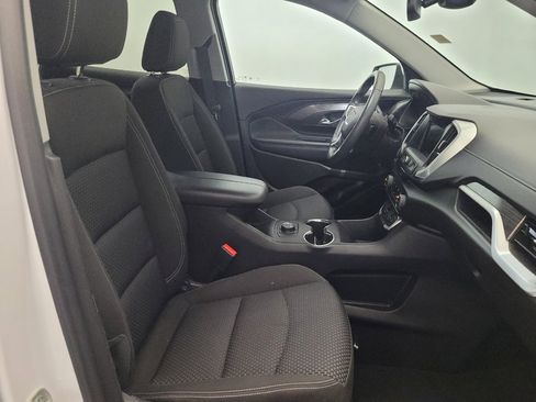 Used 2023 GMC Terrain SLE AWD/4WD image 21