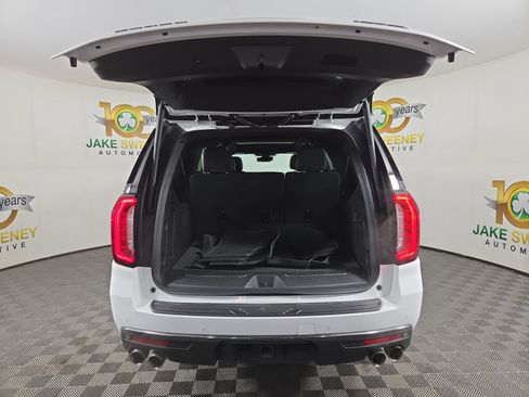Certified 2022 GMC Yukon XL AT4 image 36