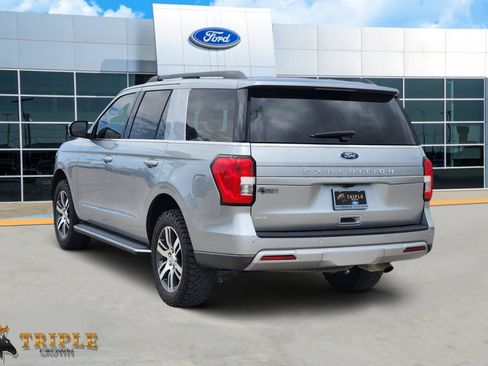 Certified 2023 Ford Expedition XLT AWD/4WD image 5