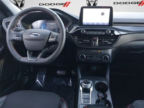 Used 2023 Ford Escape ST-Line image 10