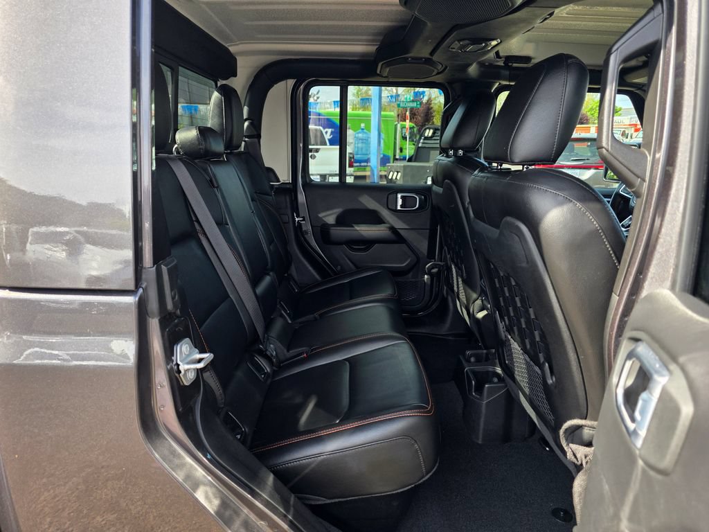 Used 2021 Jeep Gladiator Mojave AWD/4WD image 16