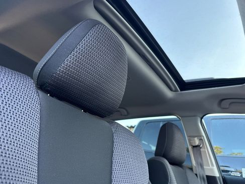 Used 2025 Subaru Outback Premium image 20