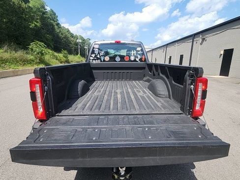 Used 2025 Ford F250 XL w/ STX Appearance Package AWD/4WD image 4