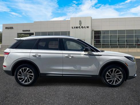 Certified 2021 Lincoln Corsair FWD w/ Equipment Group 101A image 2