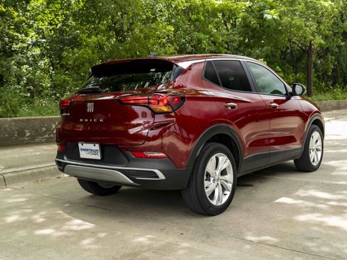 Used 2024 Buick Encore GX Preferred FWD image 9
