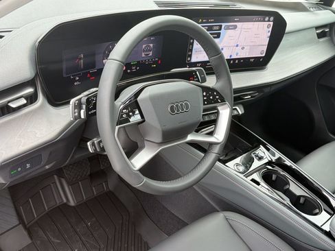 New 2026 Audi Q3 quattro 2.0T AWD/4WD image 4