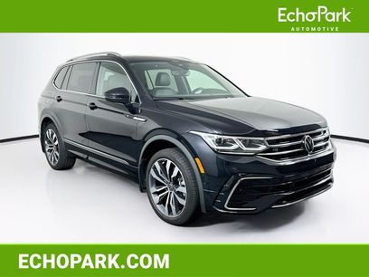 Used 2022 Volkswagen Tiguan SEL R-Line