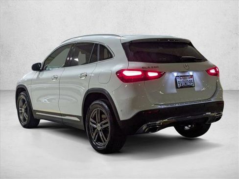 Certified 2025 Mercedes-Benz GLA 250 image 7