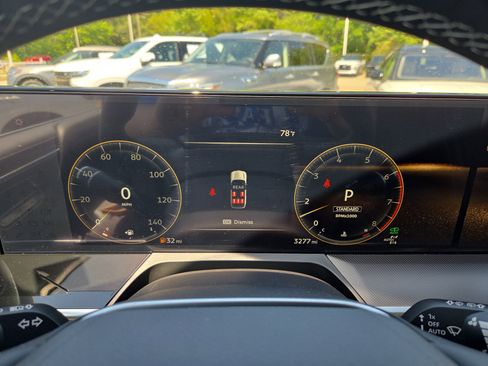 Used 2026 INFINITI QX80 Luxe w/ Cargo Package AWD/4WD image 12