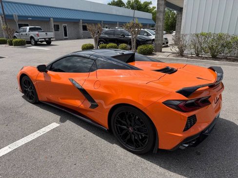 Used 2023 Chevrolet Corvette Stingray Premium Conv w/ Z51 Performance Package RWD image 5