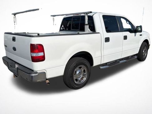 Used 2005 Ford F150 XLT image 2