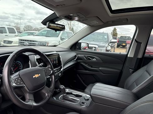 Used 2019 Chevrolet Traverse Premier w/ Redline Edition image 9