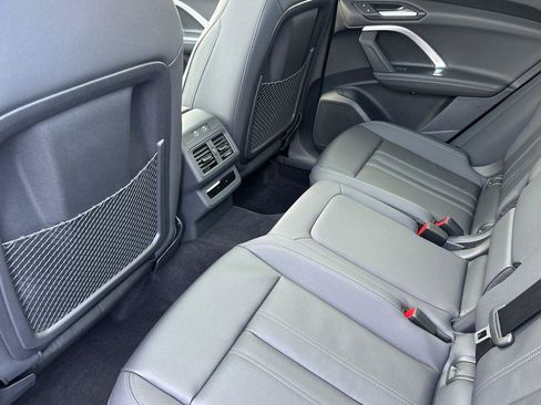 New 2025 Audi Q5 Premium image 11