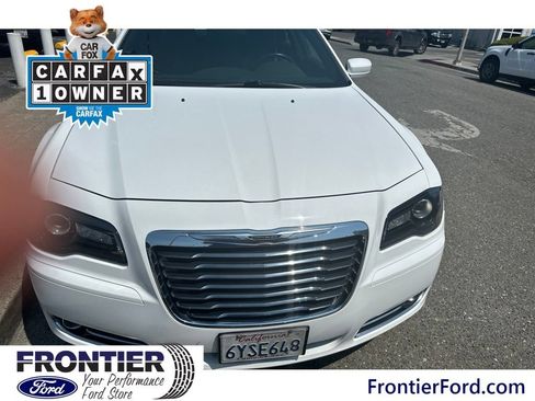 Used 2013 Chrysler 300 S AWD/4WD image 10
