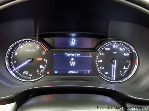 Used 2021 Cadillac XT4 Premium Luxury w/ Cold Weather Package FWD image 13
