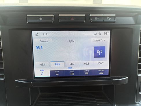 Used 2024 Ford F350 XLT AWD/4WD image 29