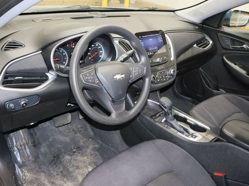 Used 2024 Chevrolet Malibu LT FWD image 22