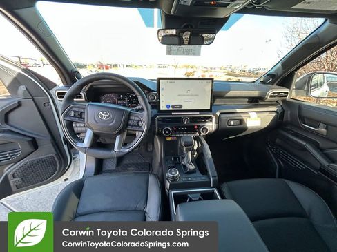 New 2025 Toyota 4Runner Limited image 15