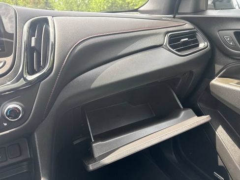 Used 2023 Chevrolet Equinox RS w/ RS Leather Package AWD/4WD image 26