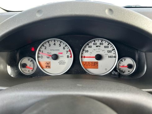 Used 2021 Nissan Frontier PRO-4X w/ Pro-4x Utility Package image 19