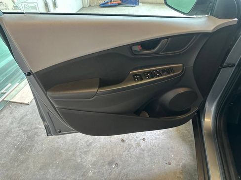 Used 2019 Hyundai Kona SE FWD image 8