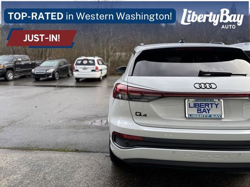 Used 2023 Audi Q4 e-tron Premium Plus image 6