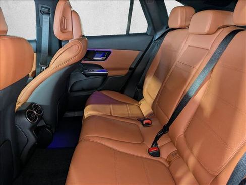 New 2026 Mercedes-Benz GLC 300 image 17