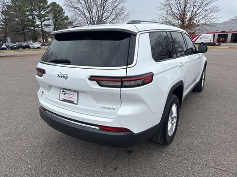 Used 2022 Jeep Grand Cherokee L Laredo w/ Luxury Tech Group I image 5