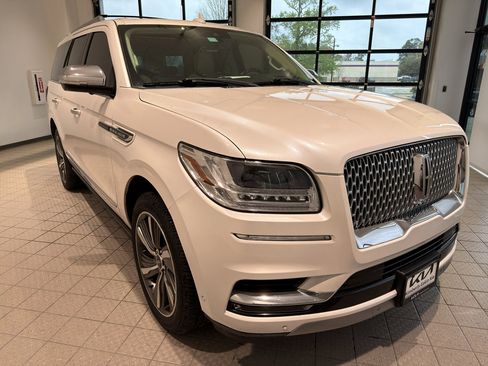 Used 2019 Lincoln Navigator Black Label image 7
