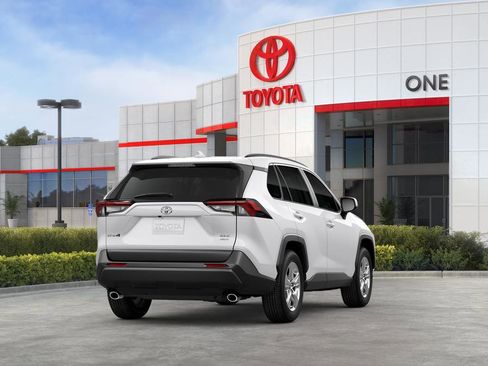 New 2025 Toyota RAV4 XLE image 73