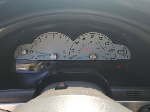 Used 2002 Ford Thunderbird RWD image 14