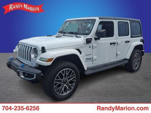 Used 2023 Jeep Wrangler Unlimited Sahara w/ Cold Weather Group AWD/4WD image 1