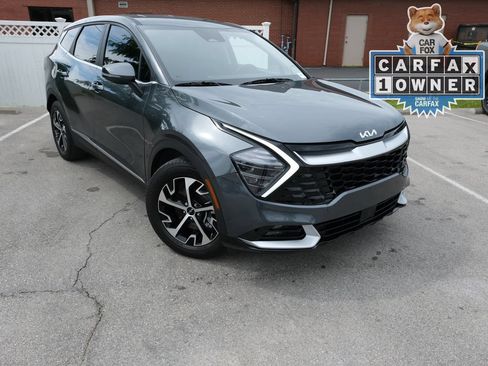 Used 2024 Kia Sportage EX FWD image 1