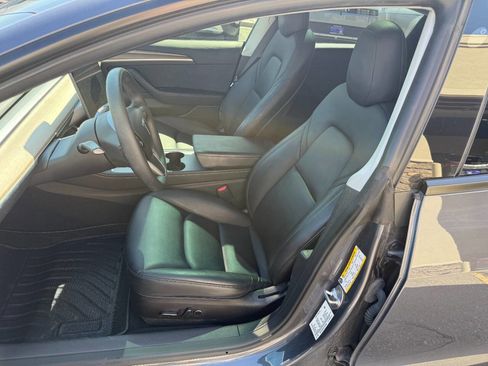 Used 2023 Tesla Model 3 Standard Range RWD image 3