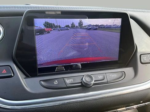 Used 2021 Chevrolet Blazer LT FWD image 26