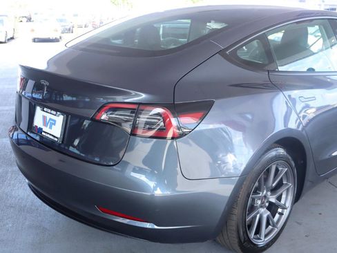 Used 2023 Tesla Model 3 Standard Range RWD image 7