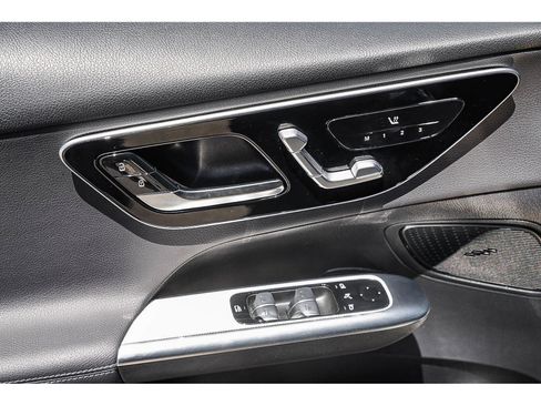 Certified 2026 Mercedes-Benz GLC 300 4MATIC image 20
