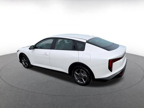 Used 2025 Kia K4 FWD image 10