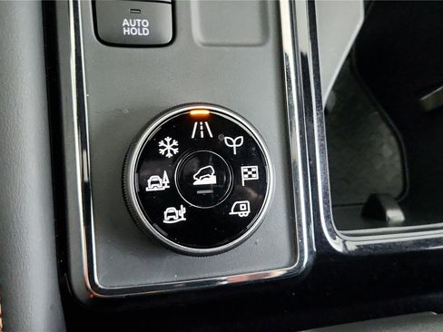 Certified 2025 Nissan Pathfinder Rock Creek AWD/4WD image 28